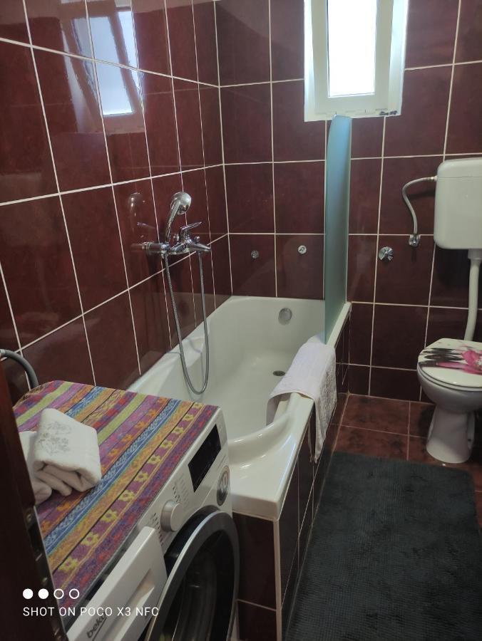 Apartmani Lana Шибеник Екстер'єр фото