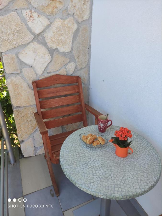 Apartmani Lana Шибеник Екстер'єр фото