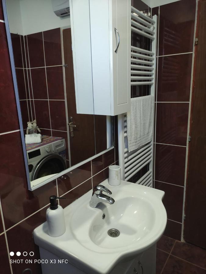 Apartmani Lana Шибеник Екстер'єр фото